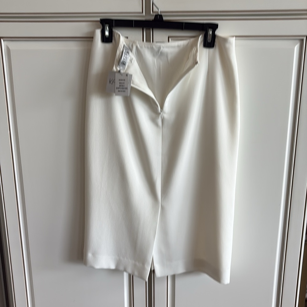 NWT Kasper Vanilla Pencil Skirt Knee-Length - Picture 3 of 5